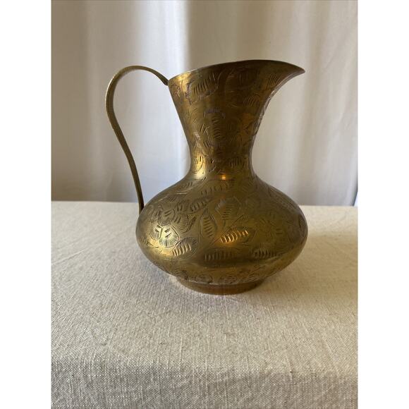 Saran Brass/pewter Pitcher Vase Made In India 491T 5.5” Tall - Picture 2 of 5